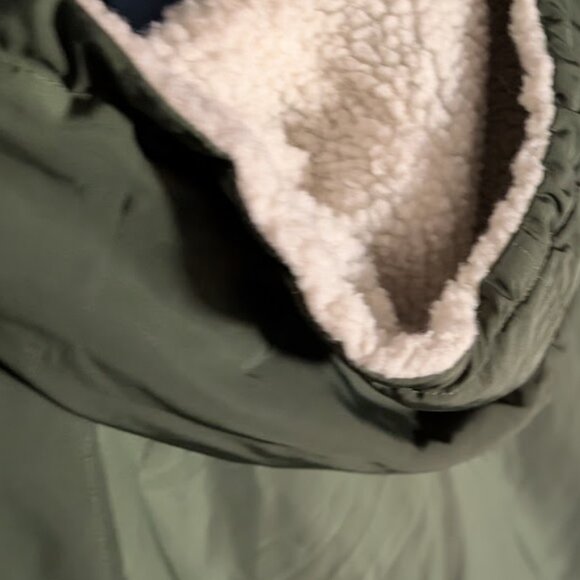 A3 FOREVER 21 MEN Army Green Jacket w/ Hoodie - Picture 5 of 5